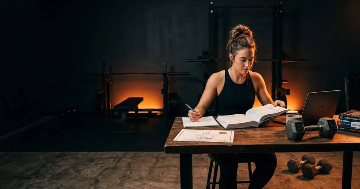 How to Become a Certified Personal Trainer in 2026